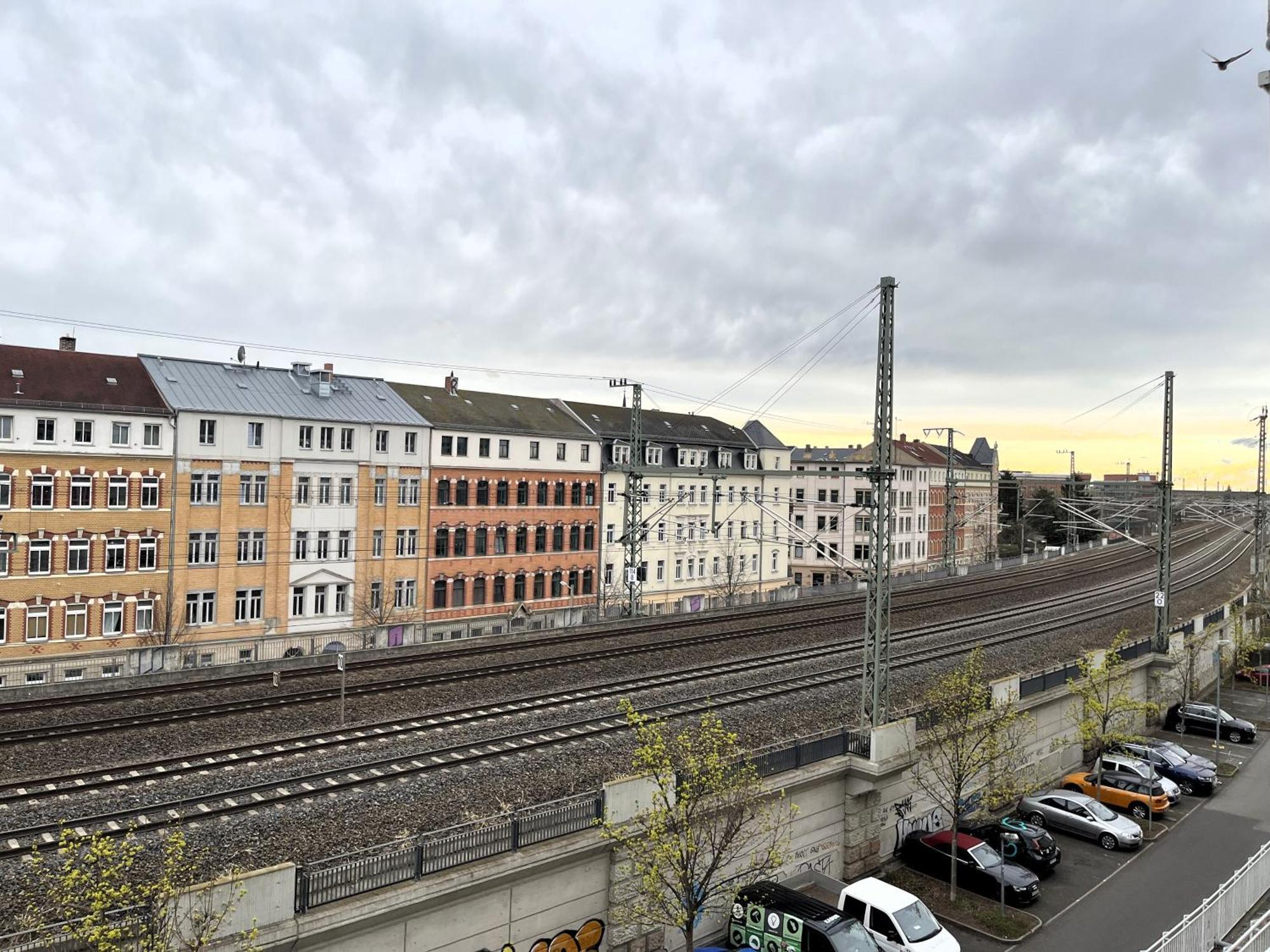 Wohnperle Neustadt - Zentral, Kostenloser Parkplatz, Lift, Klimaanlage Dresden Luaran gambar
